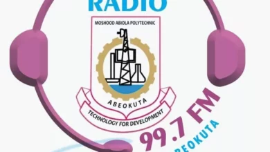 Mapoly Radio